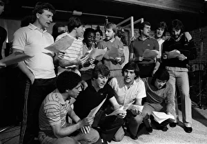 Spurs Prints: Tottenham Hotspur team in recording studio 1982 Glenn Hoddle Ricardo Villa Garth