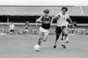 Spurs Prints: Tottenham Hotspur v West ham United league match at White Hart Lane 3rd September 1983