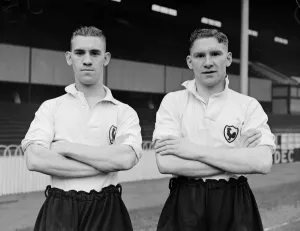 00208 Prints: Tottenham Hotspurs footballers Bill Nicholson (left) and Fred Sargent