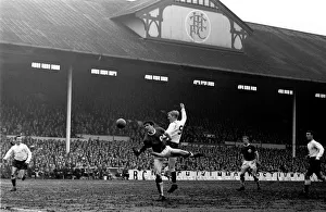 00244 Prints: Tottenham Hotspurs v Liverpool April 1963 Spurs v Liverpool Season 1962 / 63