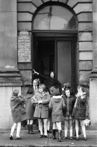 Townsend Public Wash House, with children standing outside