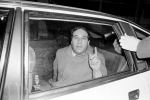 00429 Prints: Trade and Industry Secretary Leon Brittan arrives at Kings Cross Station in the back of