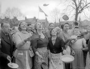Traditional Pastimes The Olney Pancake Race Febuary 1956 The ladies start