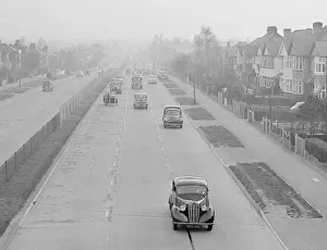 Motor Cars Prints: Traffic on the Kingston By-pass 13th April 1958 Local Caption watscan