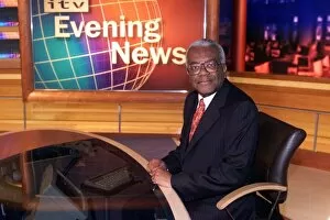 Images Dated 1st March 1999: Trevor McDonald to Launch the new ITV Evening News at the ITN Headquarters March 1999
