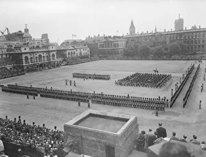 00002 Prints: Trooping the Colour Official Birthday of Queen Elizabeth 31 / 5 / 51 F W