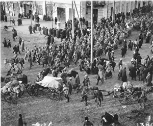 Troops in Kielce August 1914. The early days of August 1914 saw the Russian