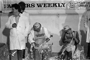 01029 Prints: Turkey plucking championship at Henley. December 1984