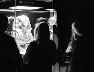 00710 Collection: Tutankhamun Exhibition at the British Museum, London, 28th March 1972. Press Day