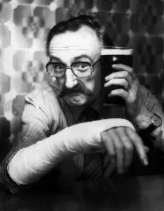 00125 Prints: TV Programme Emmerdale Farm starring Stan Richards
