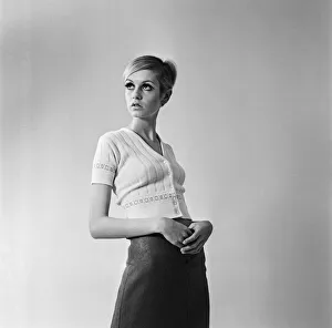 Twiggy - (born Leslie Hornby, and married name Leslie Lawson)
