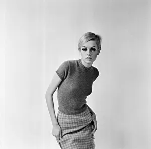 Twiggy - (born Leslie Hornby, and married name Leslie Lawson)