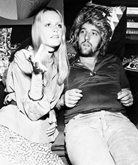 Occupation M Prints: Twiggy model and actress with boyfriend and manager Justin de Villeneuve