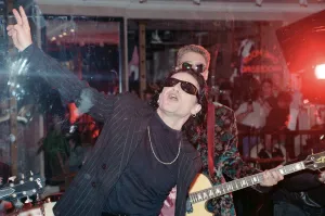 01367 Prints: U2 filming the video for their single Even Better Than the Real Thing