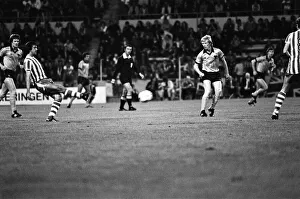 01315 Prints: UEFA Cup 1st Round 1st Leg, PSV Eindhoven 3 - 1 Wolverhampton Wanderers