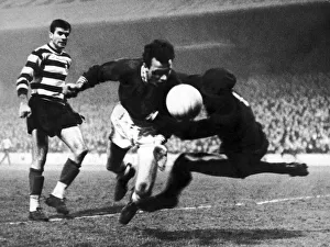 Dive Prints: uropean Cup Winners Cup Second Round Second Leg at Ninian Park