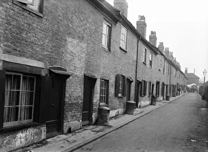 Uxbridge, Slum clearance. Inhabitants of Bakers Yard, Nashs Yard