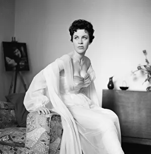 Valerie Gaunt, British actress, will be starring in her first film