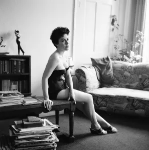 01238 Prints: Valerie Gaunt, British actress, will be starring in her first film