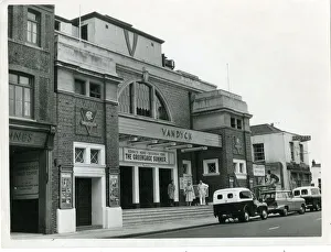 Cinemas Prints: Vandyck Cinema, Fishponds Road, Bristol -1961 showing the film The Greengage Summer ub