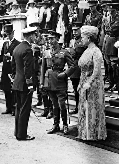 Bravery Prints: VCs Garden Party: Capt. A. F. Carpanter VC RN being received by King George V