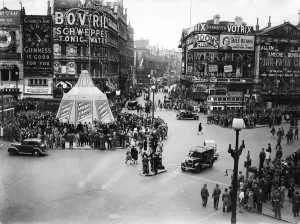 00681 Prints: VE Day celebrations in Central London to mark the Allied victory in Europe at the end of