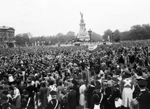 00681 Prints: VE Day celebrations in Central London to mark the Allied victory in Europe at the end of