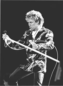 Images Dated 15th July 1986: Veteran Rocker Rod Stewart went down a storn at Wembley Stadium on 15 July 1986