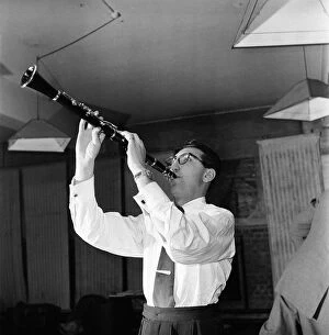 00594 Collection: Vic Ash playing a Clarinet, on TV. October 1953. D6045