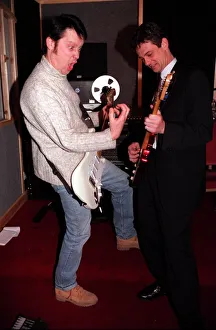 Vic Reeves comedian and singer with Matthew Wright Daily Mirror journalist jamming