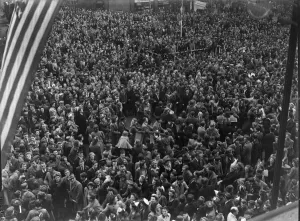 01472 Prints: Victoria Square, Birmingham, shortly after Mr. Churchill