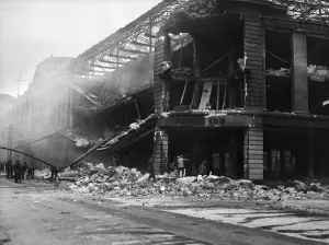 Store Prints: View of the entrance of the Hammonds store (on the corner of Jameson Street