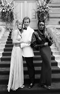 01494 Prints: A View to a Kill 1984 James Bond film, Photocall outside The Chateau de Chantilly in