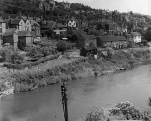 Towns Prints: View overlooking River Severn, towards the town of Ironbridge in Shropshire