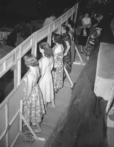 00099 Prints: A view of a television beauty competition Holiday Girl not seen by the viewers