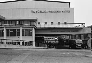 00971 Prints: Views of Reading, Berkshire. Thames Valley Bus Station and Top Rank. 6th January 1969