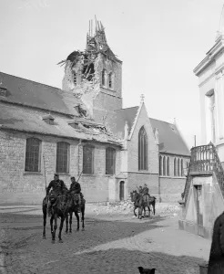00118 Prints: The village of Audeghem. The first four Belgian scouts to enter the towm after the German