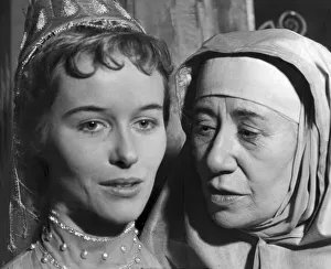 Virginia McKenna and Flora Robson performing together in TV production of Romeo