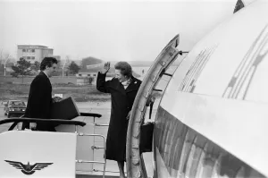 00837 Prints: Visit of British prime Minister Margaret Thatcher to Hong Kong