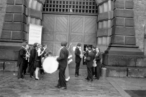 Wandsworth Prisoners Get A 1920Is Christmas: For 500 prisoners of Wandsworth Prison