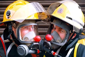 Red Nose Prints: Wannabe record breaking firefighters John Young and Hilton Archer (right