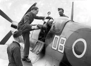 Pilot Prints: War - World War II - RAF - Thanksgiving flight over London - The leader in many an