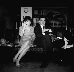 00517 Prints: Warren Beatty actor meets Leslie Caron actress June 1965 at London airport
