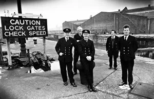 00666 Collection: The last watch at the Brunswick Dock, (left to right), acting dockmaster Alec Broadbent