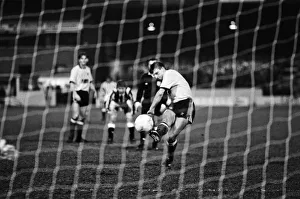 Watford v Newcastle United, FA Cup 3rd round replay, final score 2-2. 10th January 1989