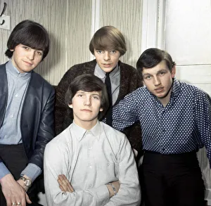 Wayne Fontana (white shirt) with his backing group The Mindbenders consisting of left to