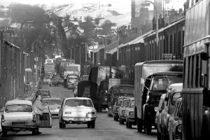 Lorries Prints: Weather: Traffic chaos, around Oldham, as snow, and Ice hit the North
