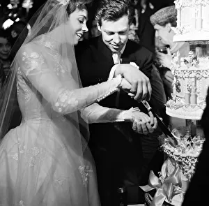 1959 Prints: The wedding of Julie Andrews and Tony Walton at St Mary Oatlands Church, Weybridge