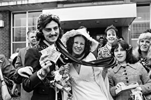 Images Dated 1st March 1975: The wedding of Martyn and Pamela Preece at Birmingham Register Office