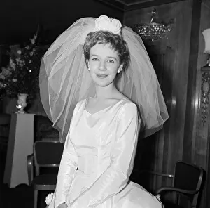 01008 Prints: The wedding of William Roache and Anna Cropper at St Johns Wood Church